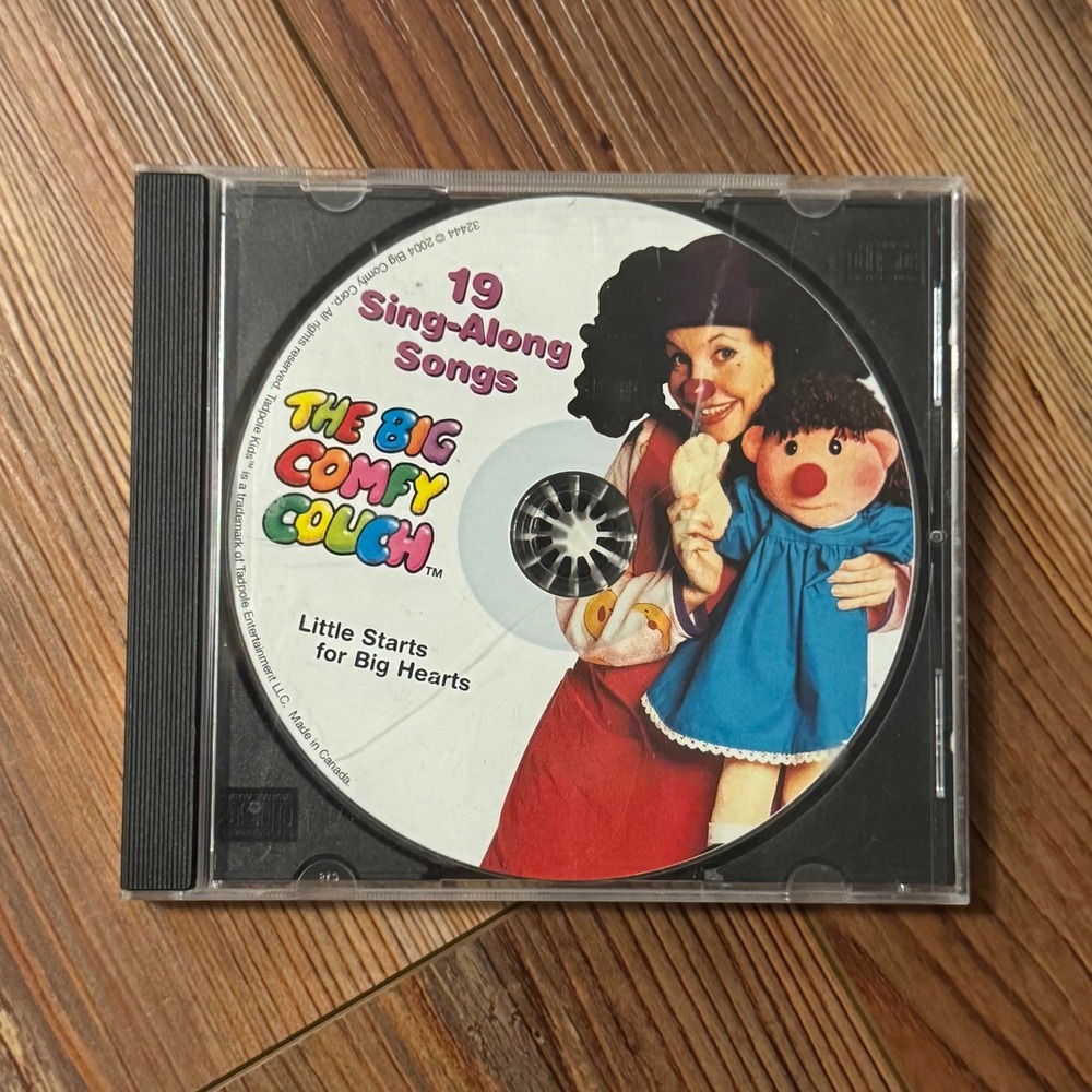 The Big Comfy Couch 19 Sing-Along Songs Audio CD Loonette Molly 2004 Vintage Y2K
